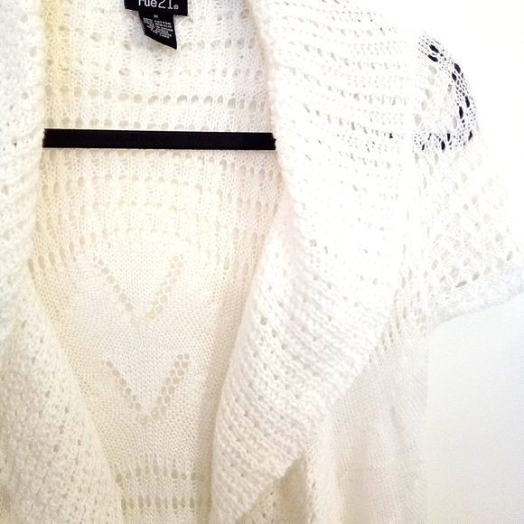Rue 21 Ruffled Edge Open Knit Cocoon Sweater - Picture 9 of 13